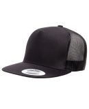 Yupoong-Flex Fit 6006 Five-Panel Classic Trucker C in Black