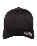 Yupoong-Flex Fit 6360 Classics™ Snapback 360 Omn in Black/ white