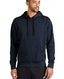 Nike NKDR1499  Club Fleece Sleeve Swoosh Pullover  MdntNavy