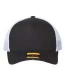 Kastlfel 2092 Seabass Trucker Cap in Black/ white