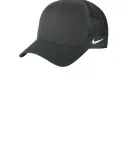 Nike NKFN9893  Snapback Mesh Trucker Cap in Anth/anth