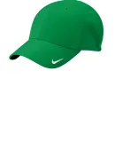 Nike NKFB6447  Dri-FIT Legacy Cap in Applegreen