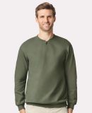 Gildan SF008 Unisex Softstyle Midweight Fleece Qua in Military green