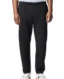 Gildan SF100 Unisex Softstyle Midweight Pocket Swe in Black