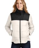 The North Face A529L     Ladies Everyday Insulated in Vintage white