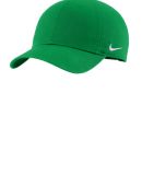 Nike NKFB5677  Heritage Cotton Twill Cap in Applegreen