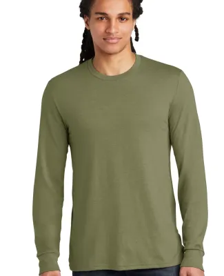 DM132 District Made Mens Perfect Tri Long Sleeve C in Milgrnfst