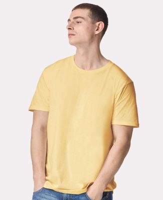 American Apparel 2001 Fine Jersey T-Shirt in Panna cotta