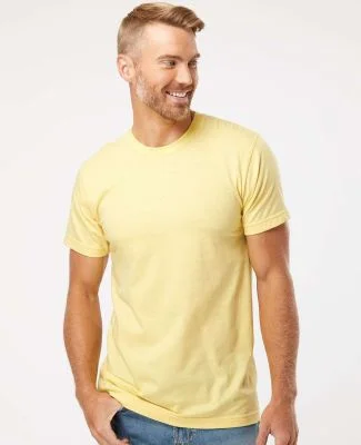 American Apparel 2001 Fine Jersey T-Shirt in Lemon