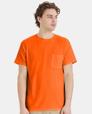 Hanes W110 Workwear Short Sleeve Pocket T-Shirt in Safety orange