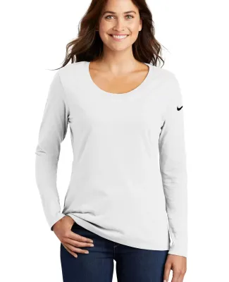 Nike BQ5235  Ladies Core Cotton Long Sleeve Scoop  White
