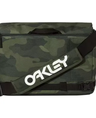 Oakley 921452ODM 15L Street Messenger Bag Core Camo