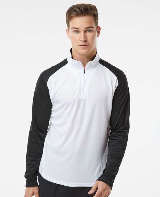 Badger Sportswear 4231 Breakout Quarter-Zip Pullov in White/ black