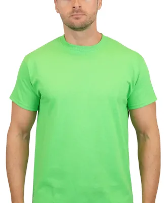 Gildan 5000 G500 Heavy Weight Cotton T-Shirt in Electric green