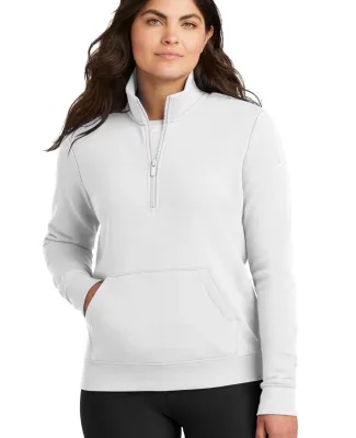 Nike NKDX6720  Ladies Club Fleece Sleeve Swoosh 1/ in White