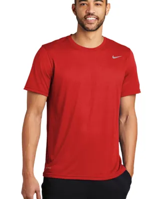 Nike DV7299  Team rLegend Tee in Unired