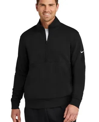 Nike NKDX6718  Club Fleece Sleeve Swoosh 1/2-Zip in Black