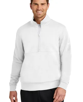 Nike NKDX6718  Club Fleece Sleeve Swoosh 1/2-Zip in White