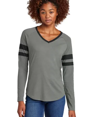 Sport Tek LST6043 Sport-Tek<sup></sup> Ladies Half in Blk/vtghtr