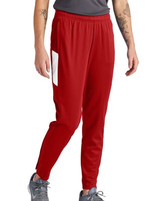 Sport Tek LPST800 Sport-Tek<sup></sup> Ladies Trav in Dprd/wht