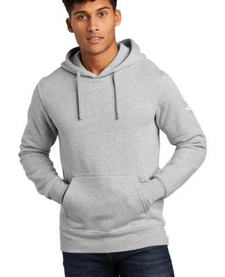 The North Face A47FF     Pullover Hoodie in Tnf lt grey he