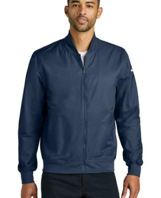 Nike NKFQ4759  Bomber Jacket in Mdntnavy