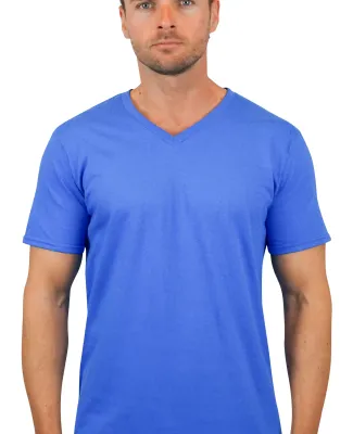 64V00 Gildan Adult Softstyle V-Neck T-Shirt in Royal blue