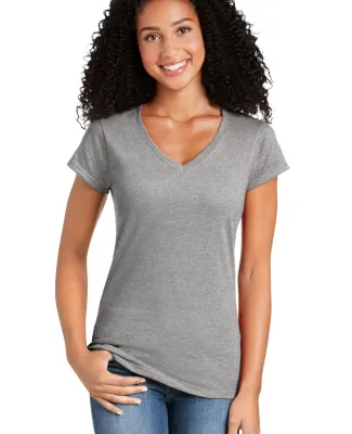 64V00L Gildan Junior Fit Softstyle V-Neck T-Shirt in Rs sport grey
