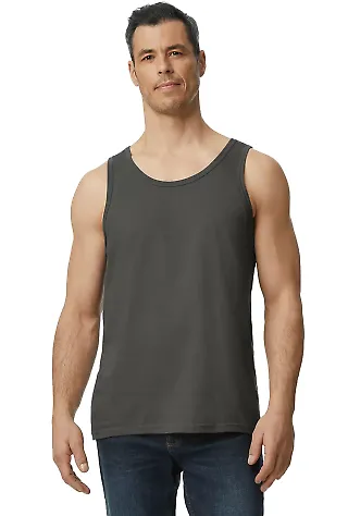 Gildan 64200 Men's Softstyle®  Tank in Charcoal front view