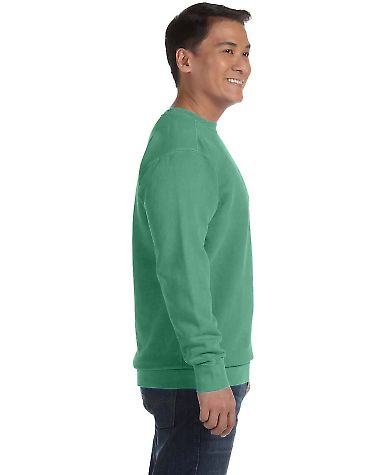 Comfort Colors T-Shirts  1566 Garment-Dyed Sweatsh in Island green front view