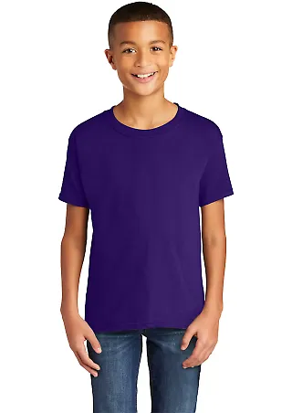 Gildan 64000B Youth Softstyle T-Shirt in Purple front view