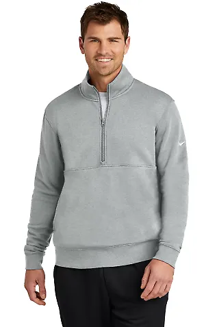 Nike NKDX6718  Club Fleece Sleeve Swoosh 1/2-Zip in Dkgyhthr front view