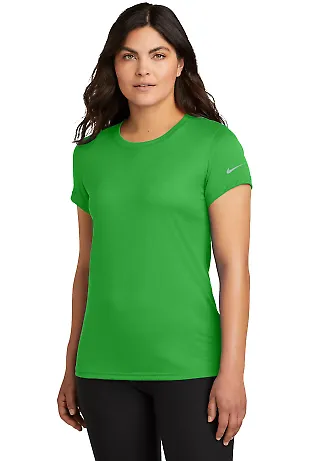 Nike NKDX8734 Ladies Swoosh Sleeve rLegend Tee in Applegreen front view