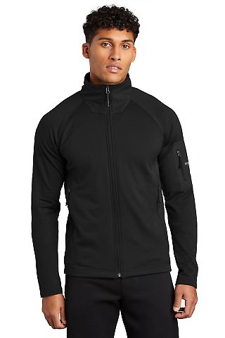 The North Face A47FD     Mountain Peaks Full-Zip F in Tnf black front view