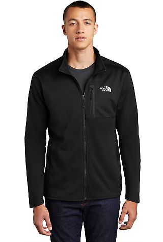 The North Face NF0A7V64    Skyline Full-Zip Fleece in Tnfblack front view