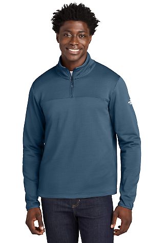 The North Face NF0A8ENJ Aim 1/4-Zip Fleece in Shadyblue front view