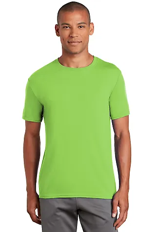 Gildan 42000 G420 Adult Core Performance T-Shirt  in Lime front view
