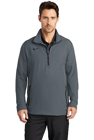 578675 Nike Golf 1/2-Zip Wind Shirt Dk Grey/Black front view
