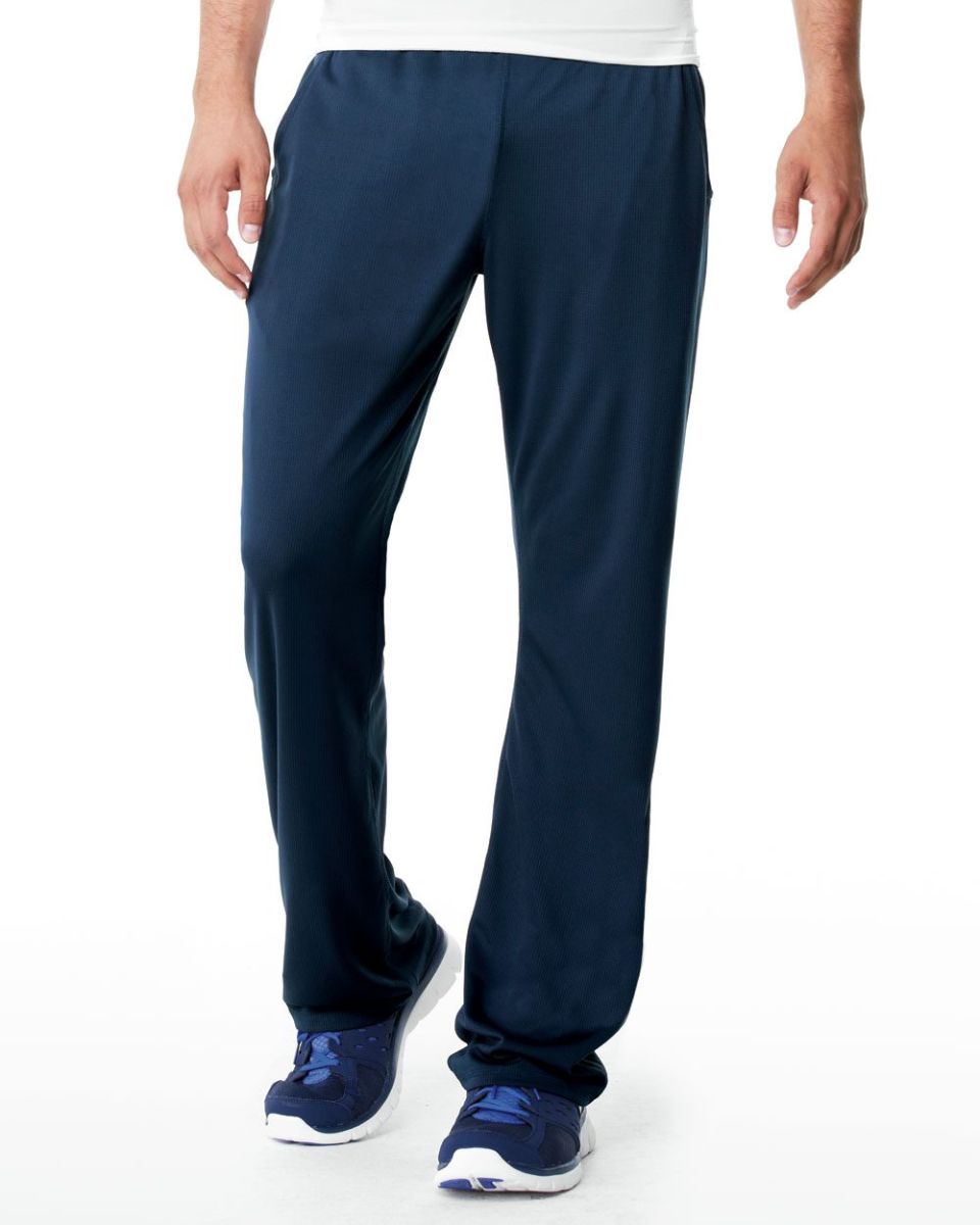 sport pants with pockets